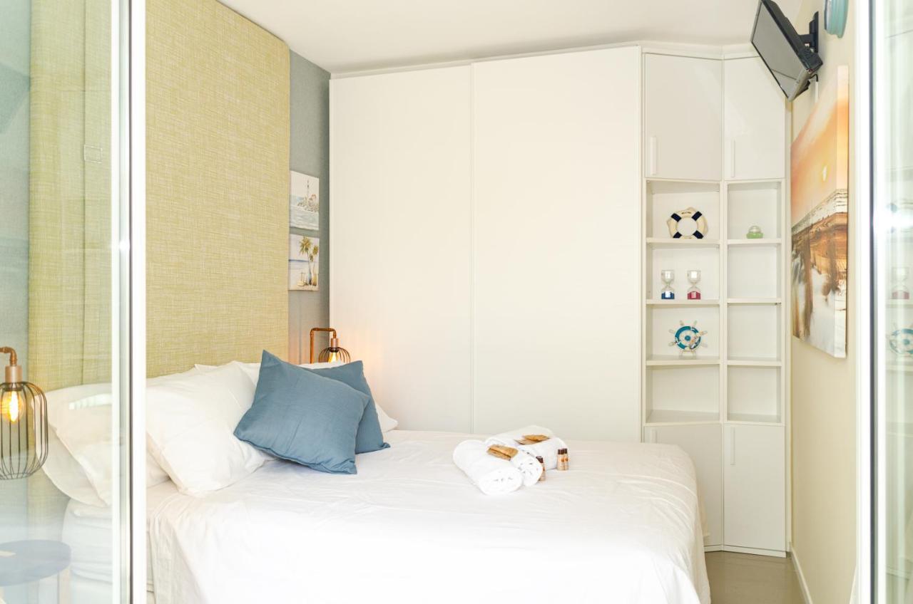 Вилла Apulialux Little Jem W Jacuzzi / 180 Steps From Sea Полиньяно-а-Маре Экстерьер фото