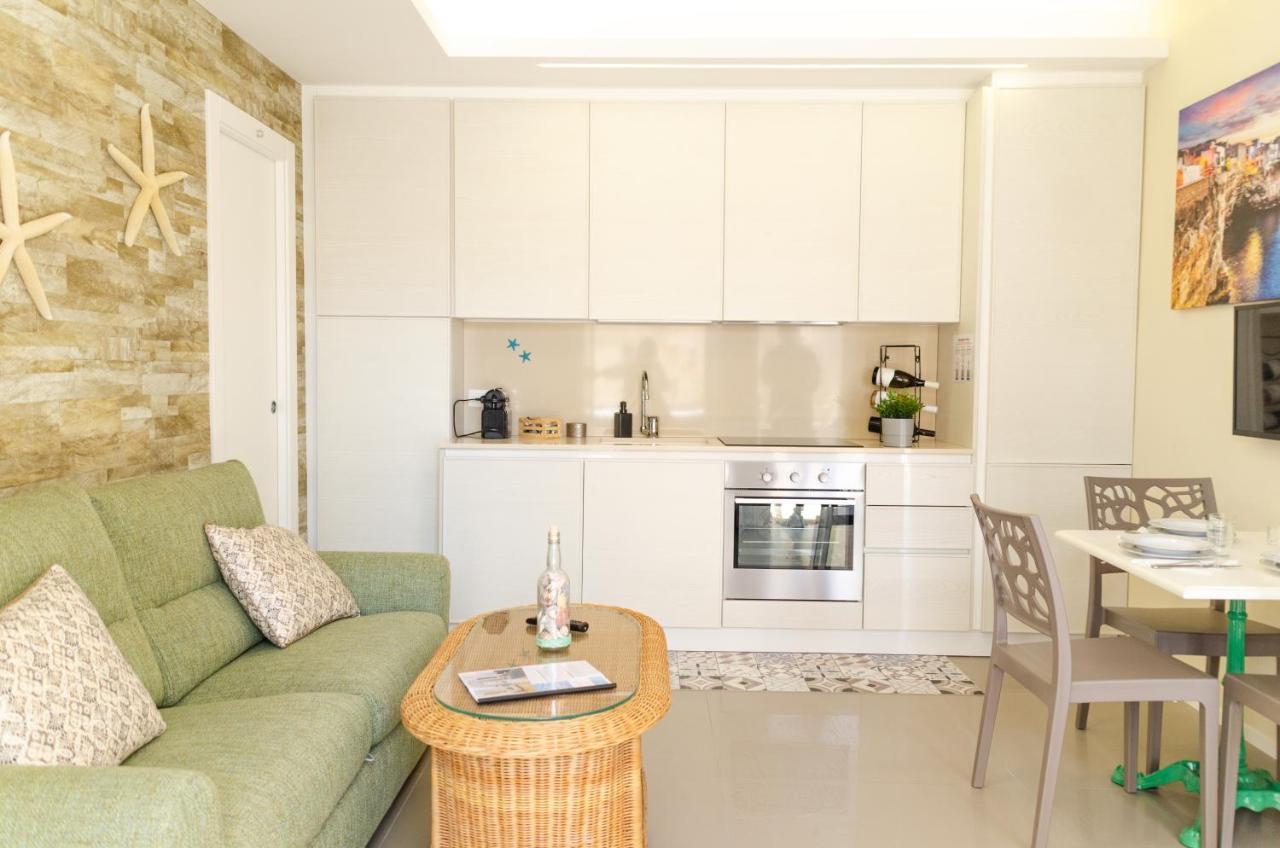 Вилла Apulialux Little Jem W Jacuzzi / 180 Steps From Sea Полиньяно-а-Маре Экстерьер фото